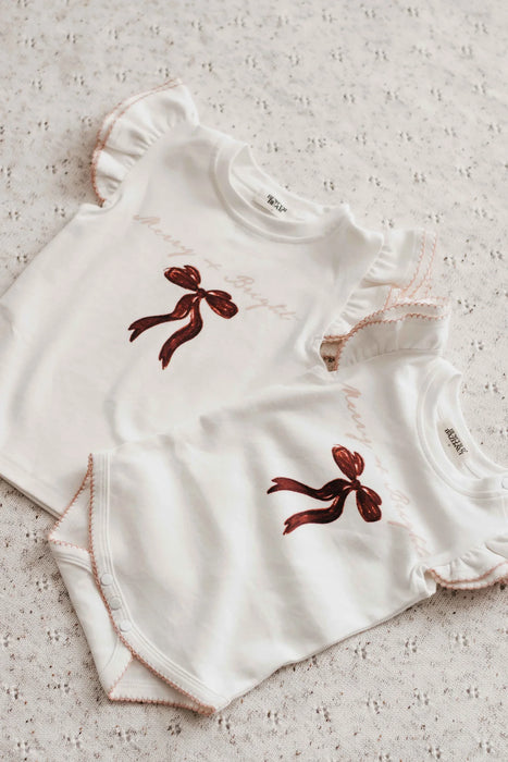 Bodysuit/Tee: Merry & Bright